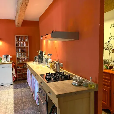 Дом отдыха Ma Maison De Village Pignan